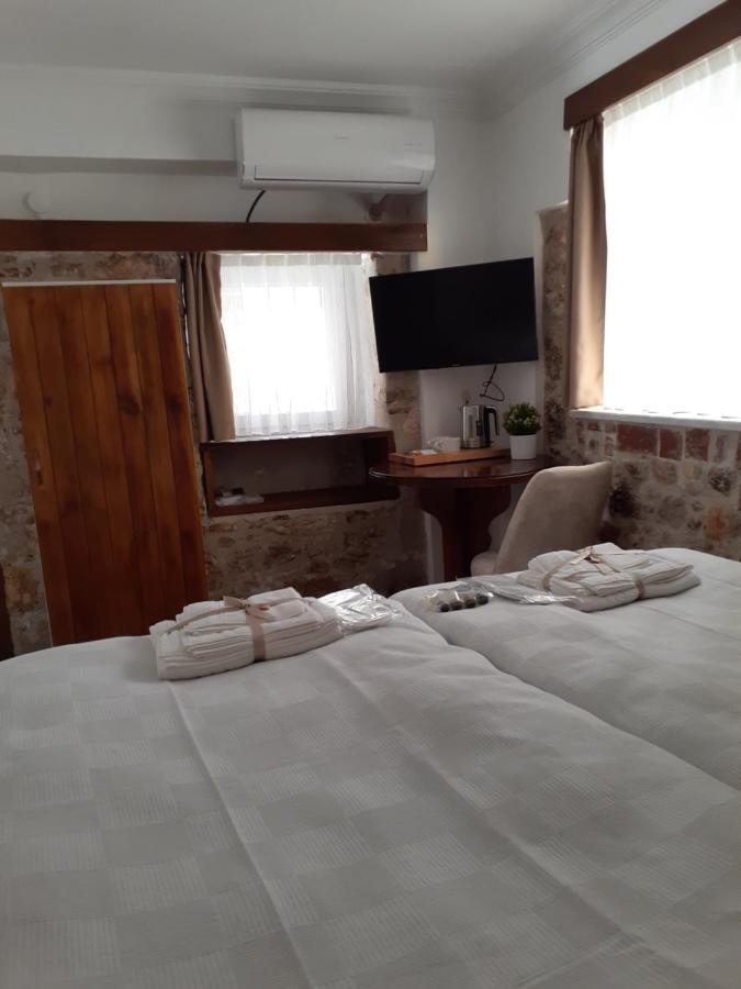 Otelia Pansiyon Ayvalik Luaran gambar