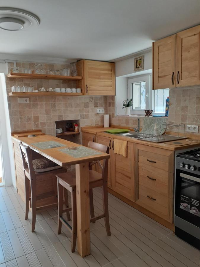 Otelia Pansiyon Ayvalik Luaran gambar